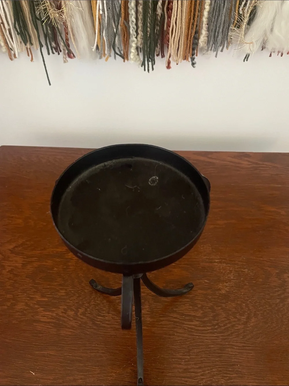Black Decorative Metal Candle Holder - Elegant Scroll Accent